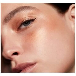 MAC Hyper Real Glow Palette 13,5 Gr. - Shimmy Peach -Clinique Salgsbutik mac hyper real glow palette 135 gr shimmy peach 1627366822