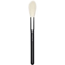 MAC Long Blending Brush - 137S
