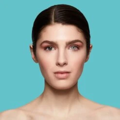 SWATI Cosmetics 6 Months Lenses - Turquoise 10 SWATI Cosmetics 6 Months Lenses - Turquoise -Clinique Salgsbutik swati cosmetics 6 months lenses turquoise 1658476210