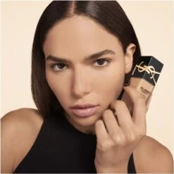 Yves Saint Laurent YSL All Hours Foundation SPF 39 25 Ml - MW9 -Clinique Salgsbutik ysl all hours foundation spf 39 25 ml mw9 1662981950